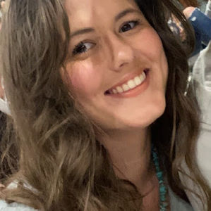 Meet your Posher, Savannah